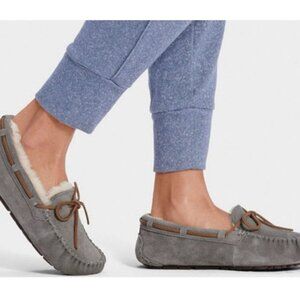 UGGS Grey Leather Moccasin Women's Size 10